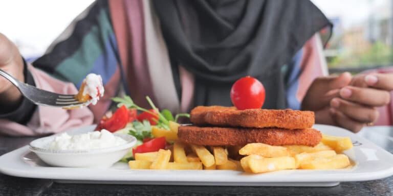 Guide to Halal Certification for Food Manufactures in the USA