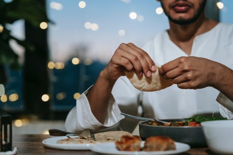 What’s the Difference Between Halal and Haram Meat & Food?